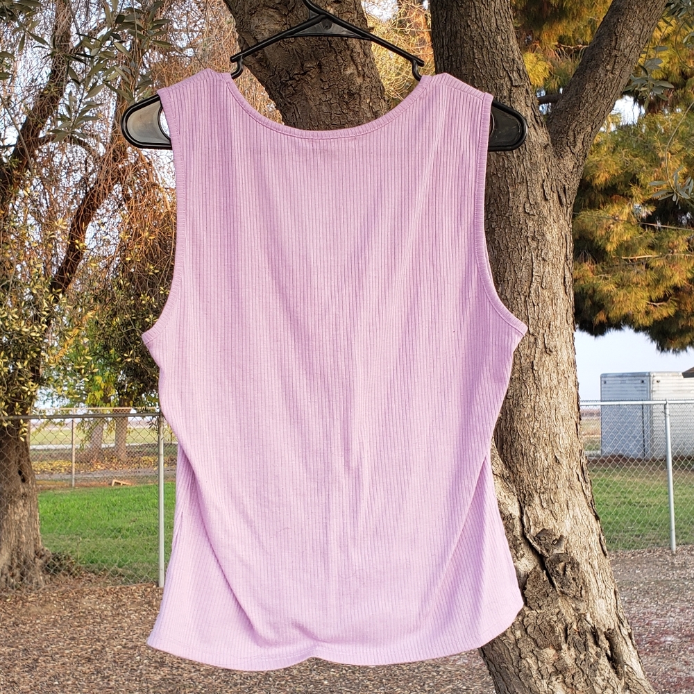 Cute Tank Top - Picture 2 of 2